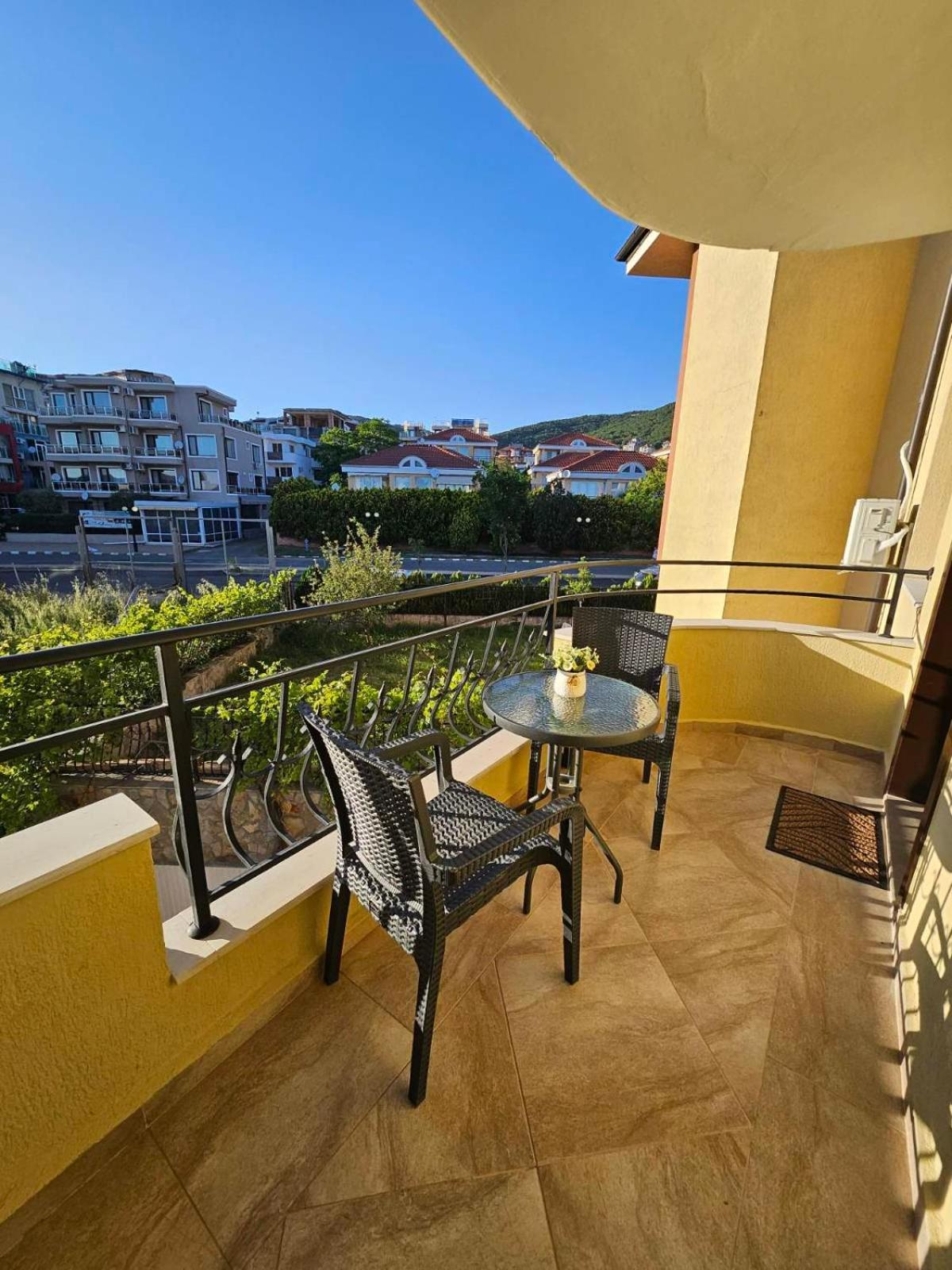 Larenta Sveti Vlas, Ulitsa Cherno 12 Apartment *